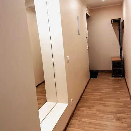 Struve Centre アパート